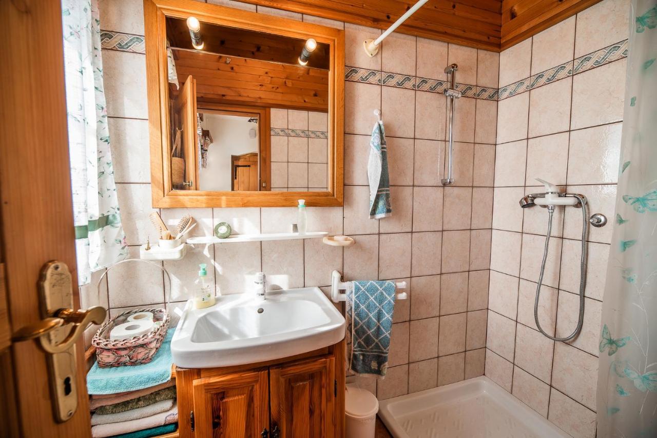 Authentic Countryside Villa With Hot Tub Veliki Kamen المظهر الخارجي الصورة