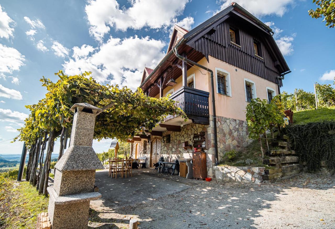 Authentic Countryside Villa With Hot Tub Veliki Kamen المظهر الخارجي الصورة