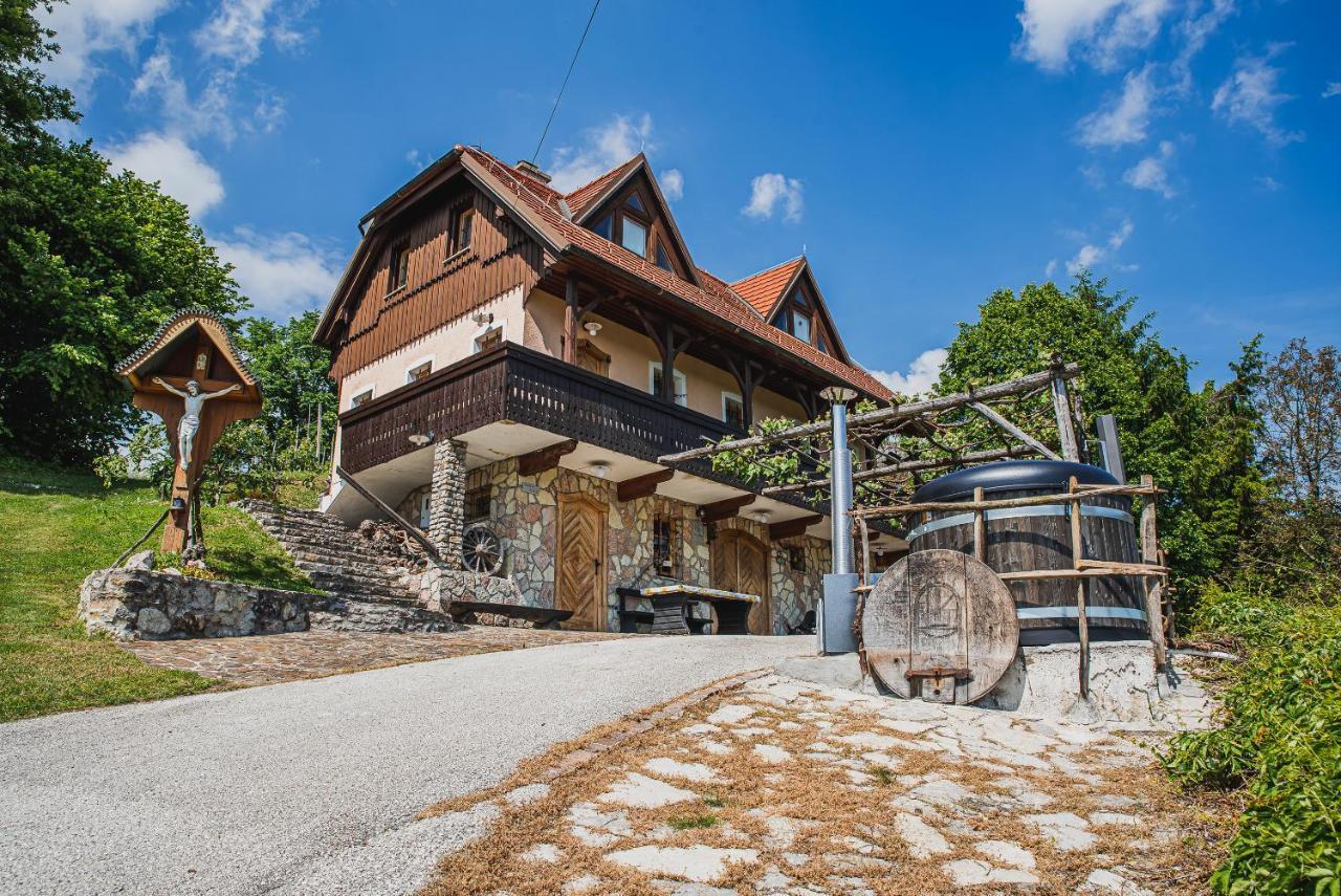 Authentic Countryside Villa With Hot Tub Veliki Kamen المظهر الخارجي الصورة