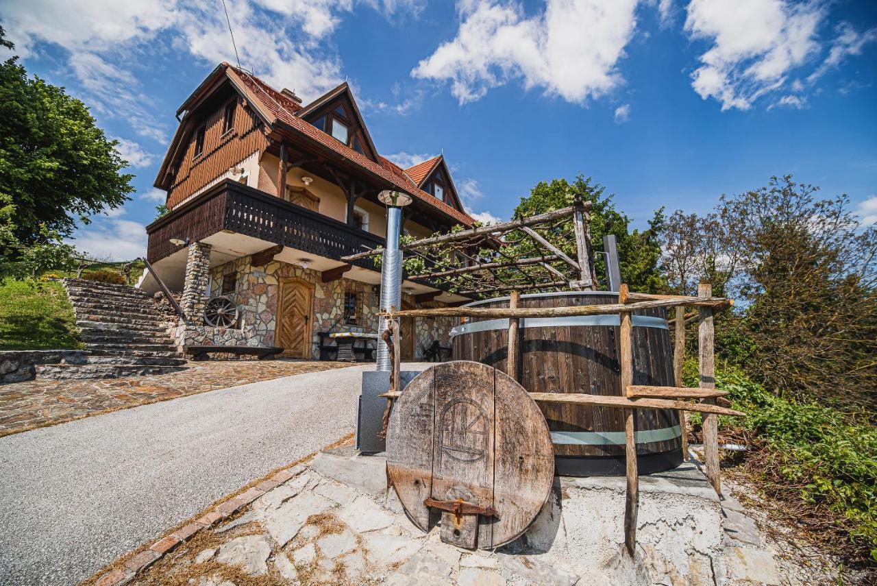 Authentic Countryside Villa With Hot Tub Veliki Kamen المظهر الخارجي الصورة